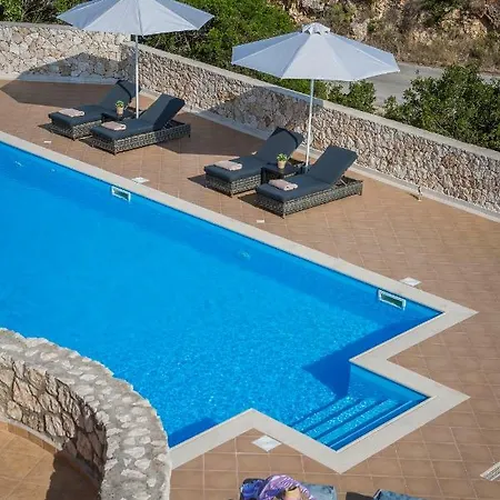 Pieno Di Luce Skala Loft With Private 107m2 Pool And Breakfast *