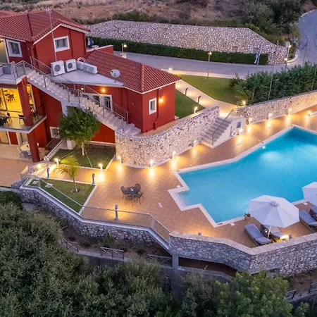 Pieno Di Luce Skala Loft With Private 107m2 Pool And Breakfast Daire